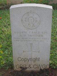 Dar Es Salaam War Cemetery - Smither, Alfred William